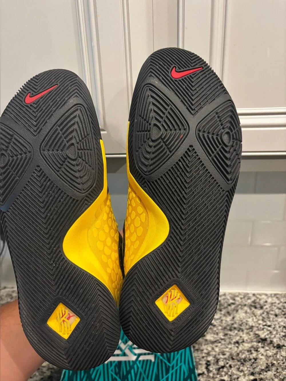 Nike men kyrie